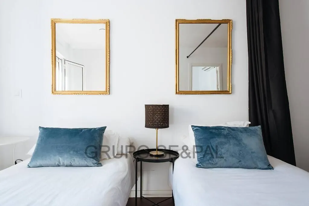 Cder Apartment Center Cathedral And Alcazar 세비야 0*,