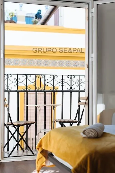 Cder Apartment Center Cathedral And Alcazar 세비야 0*,  스페인